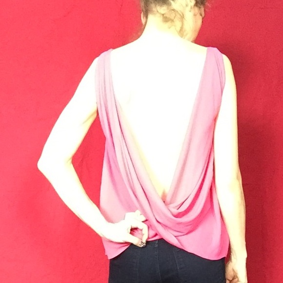 Zara got pink backless top - Picture 2 of 3